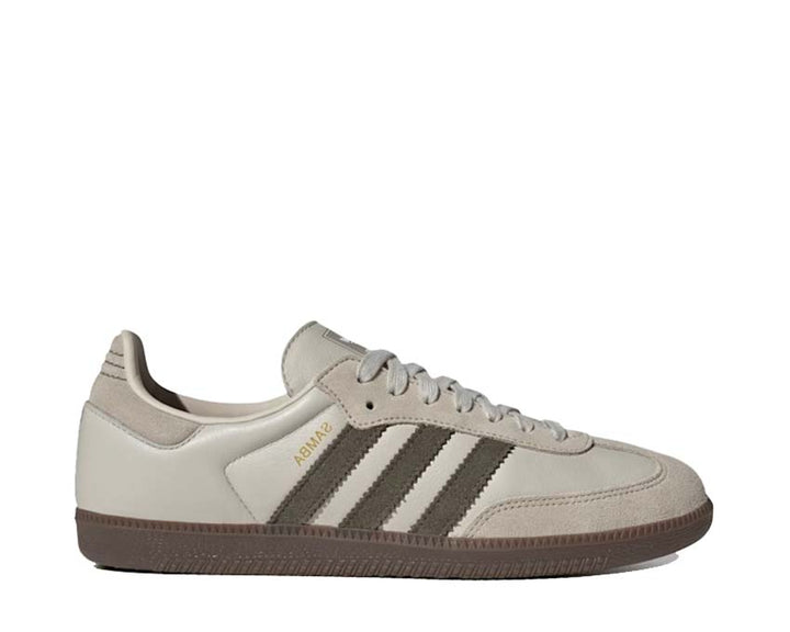 Klasyczne sneakersy ze skóry i gumy w kolorze aluminium.