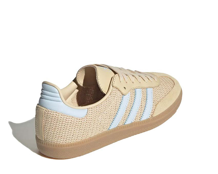 Klasyczne buty sportowe ze skóry w kolorze piaskowym
