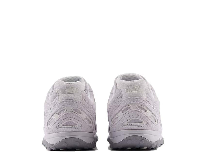 Szare buty sportowe z tkaniny