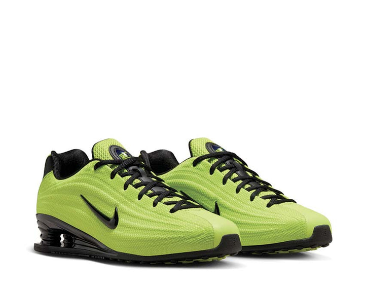Buty sportowe z amortyzacją sprężynową, kolor cybernetyczny.