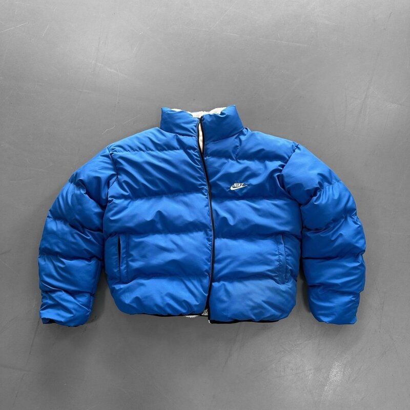 KURTKI NIKE ODWROTNE